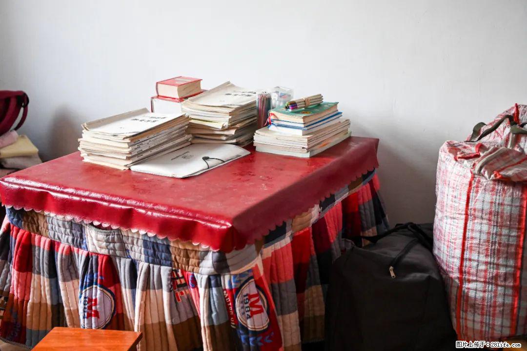 全网追的“扁担女孩”,找了一份暑假工,时薪12元 - 牡丹江生活资讯 - 牡丹江28生活网 mdj.28life.com